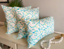 Load image into Gallery viewer, Palm Frenzy - Light Leaves (24 x 14)