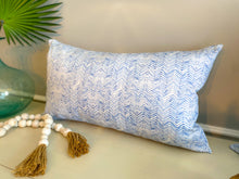 Load image into Gallery viewer, Chevrons - Blue (24 x 14)