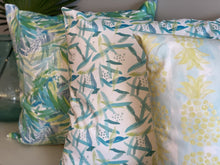 Load image into Gallery viewer, Palm Frenzy - Light Leaves (18 x 18)