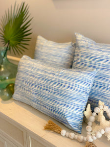 Gentle Swells Pillow - Blue (20 x 20)