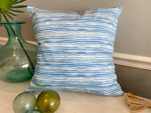 Gentle Swells Pillow - Blue (20 x 20)